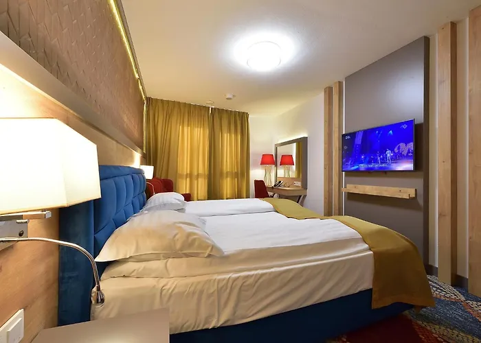 Art Hotel Rotterdam-Fully Renovated