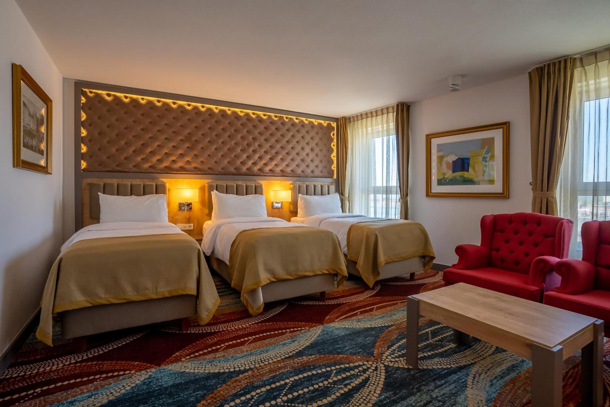Art Rotterdam-fully Renovated Hotel